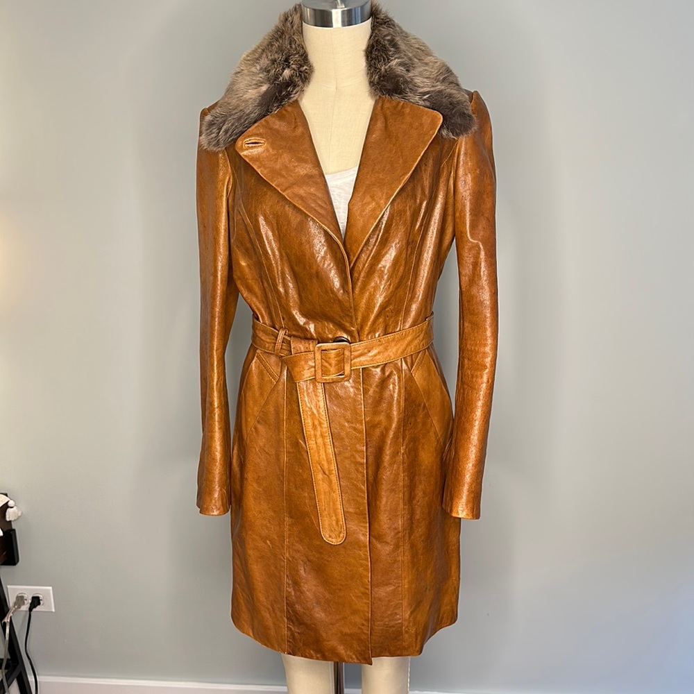 June Leather Coat with detachable fur collar - Size S